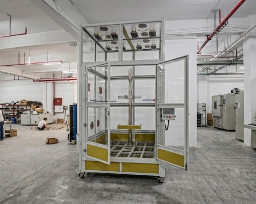Fluiomet Delivers 5000L Natural Convection Constant Temperature Chamber for European Telecom Giant